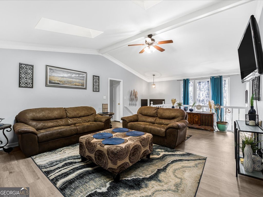 6851 Creekwood Drive