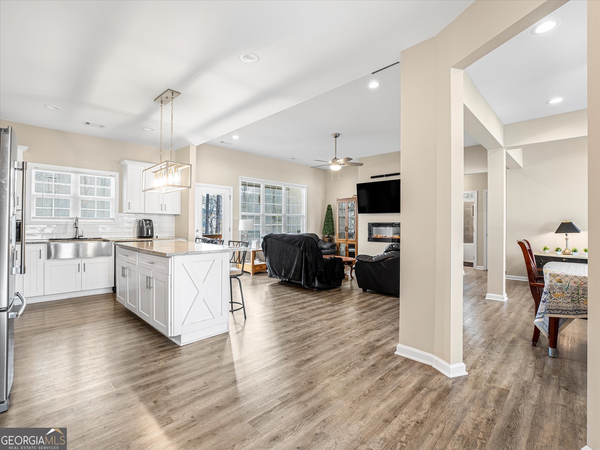 48 Weatherbrooke Lane