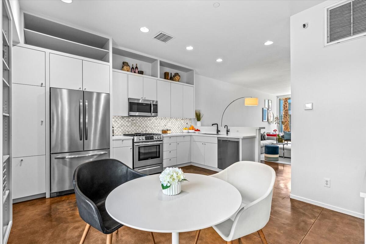 222 Breeze LOOP