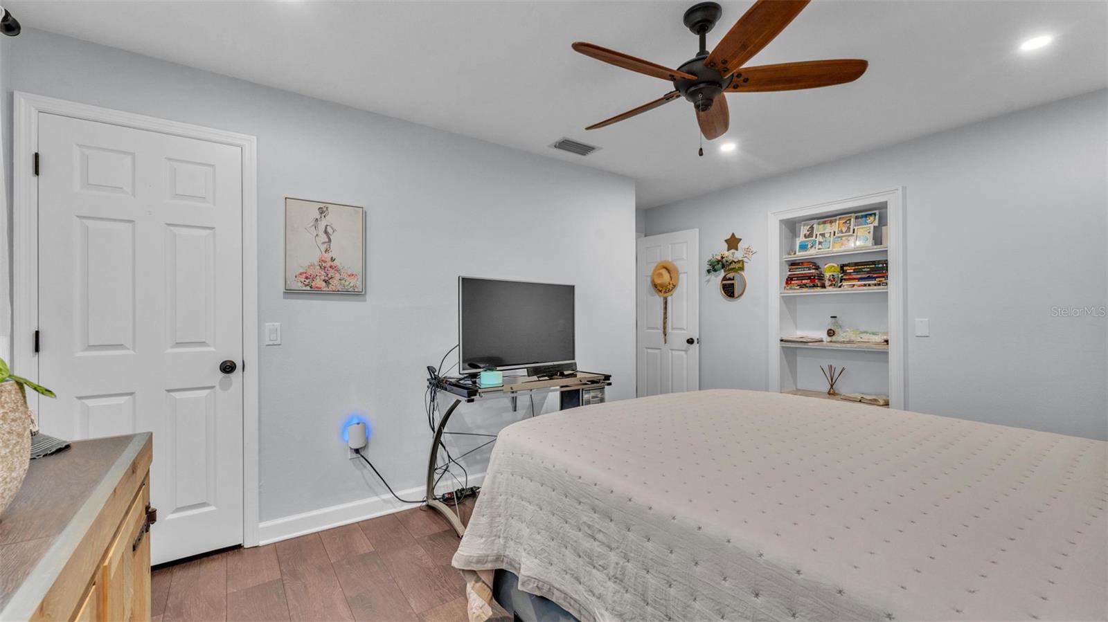 4965 TRADITION DR