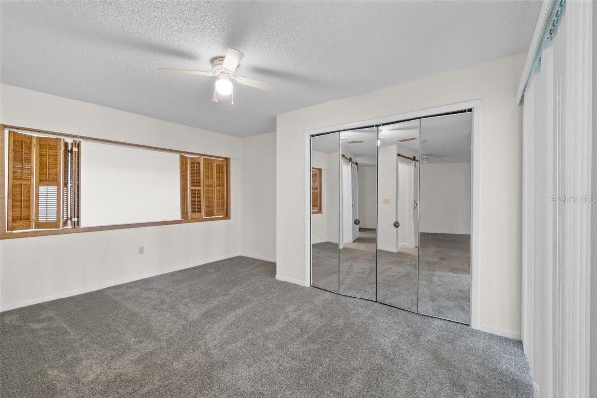 925 FENTON LN #18