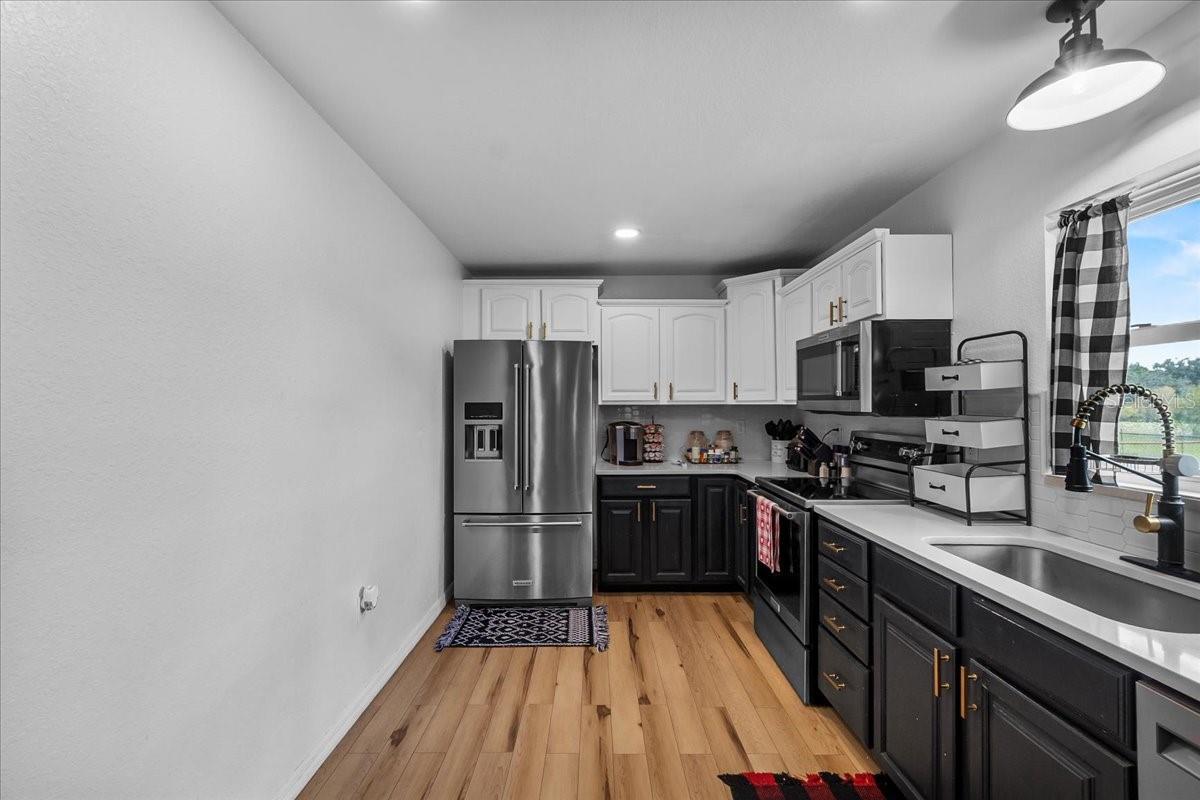 1958 BERKLEY RD