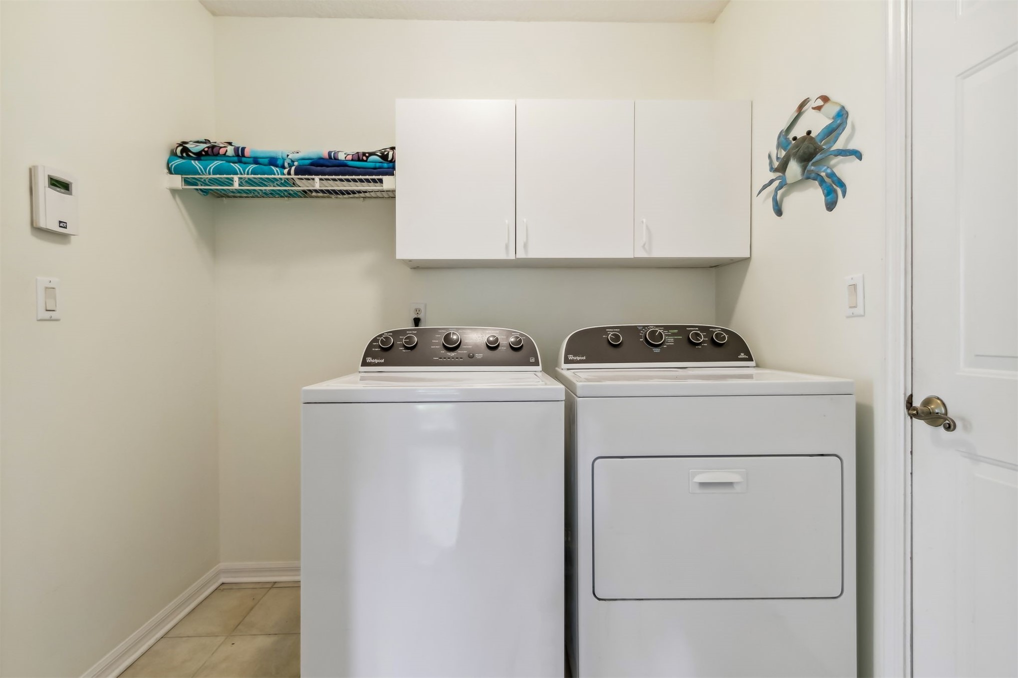 2887 BREAKERS COURT