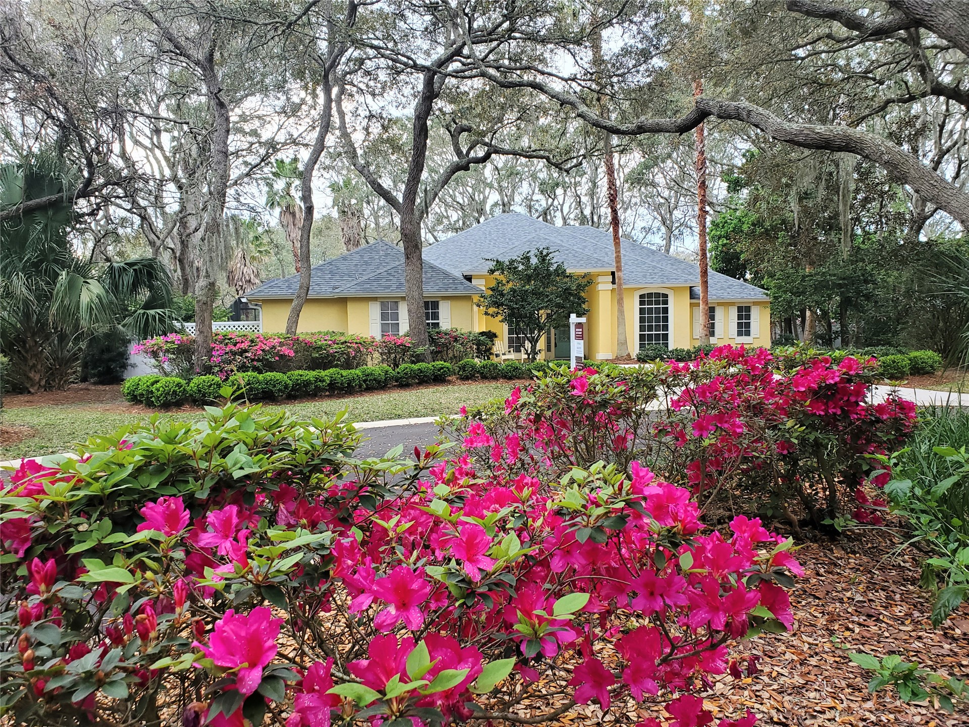 2887 BREAKERS COURT