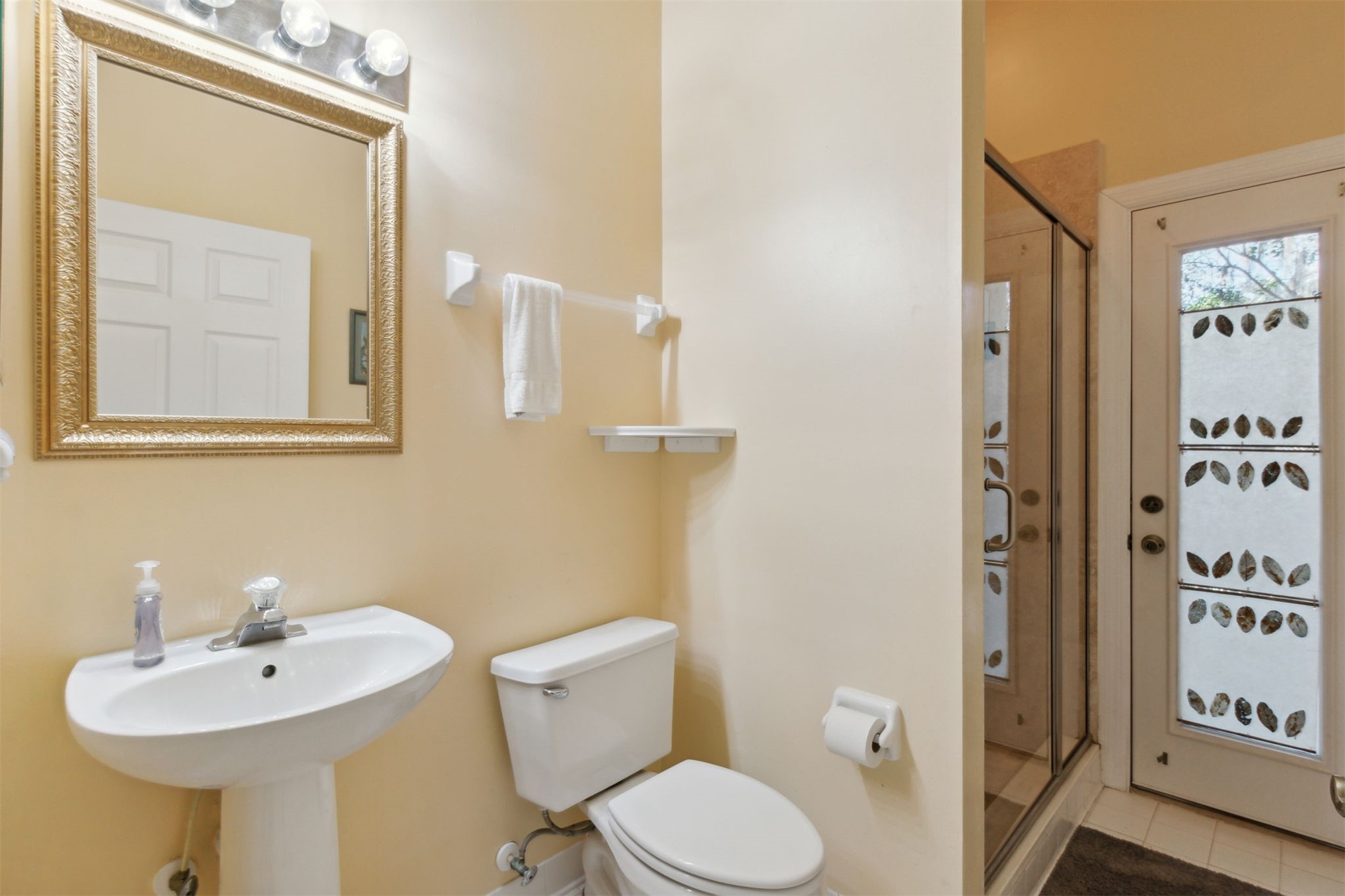 2887 BREAKERS COURT