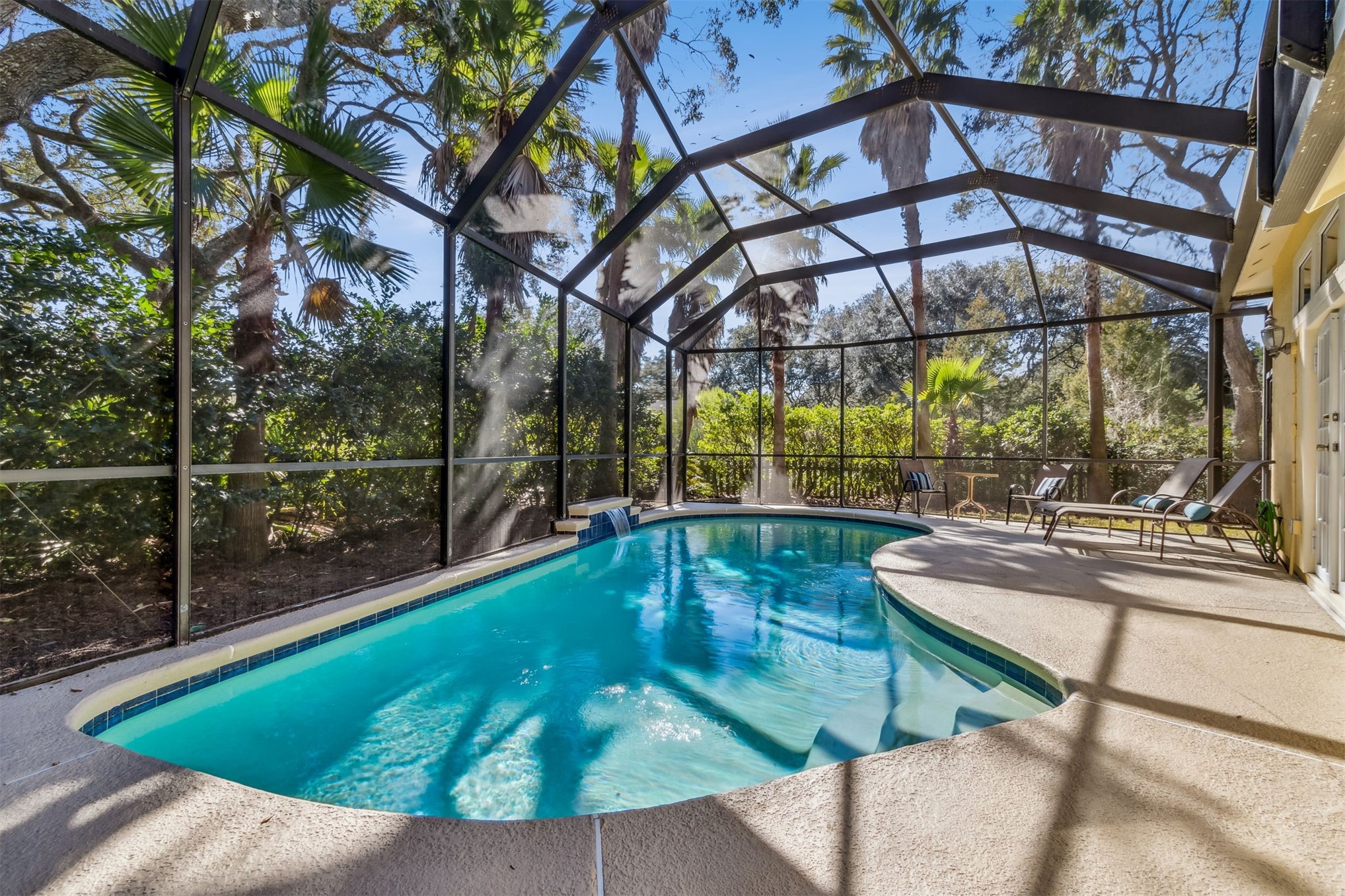 2887 BREAKERS COURT