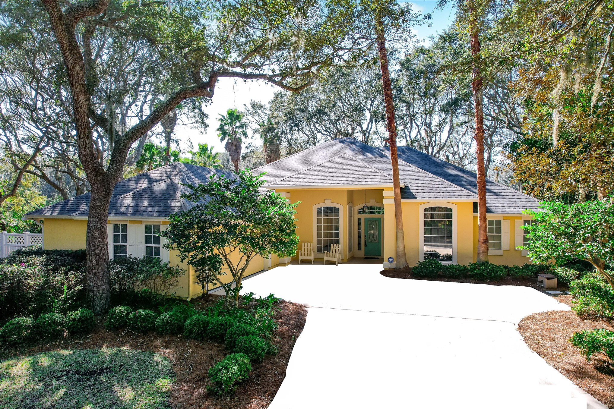 2887 BREAKERS COURT