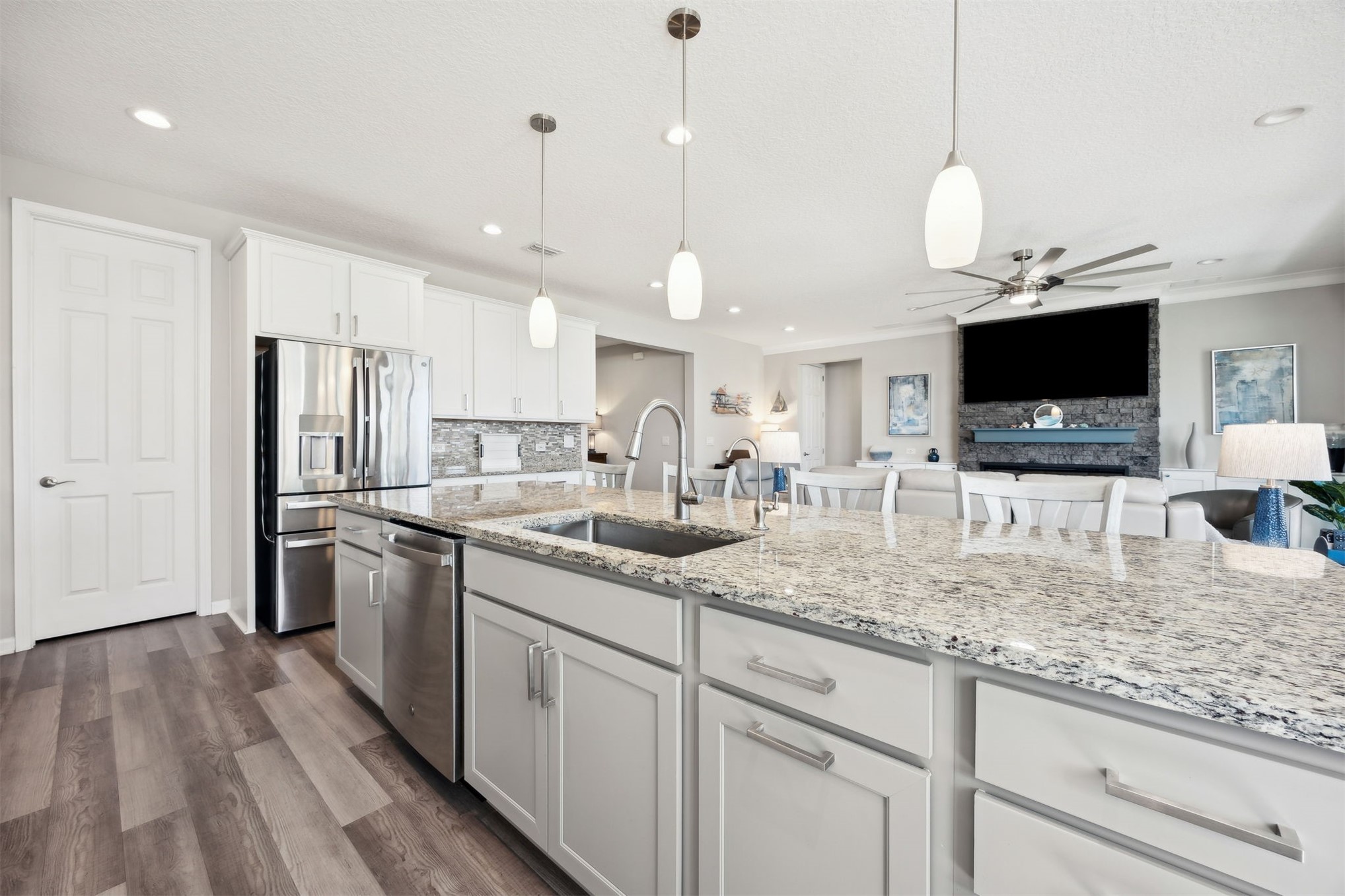 85475 FALL RIVER PARKWAY