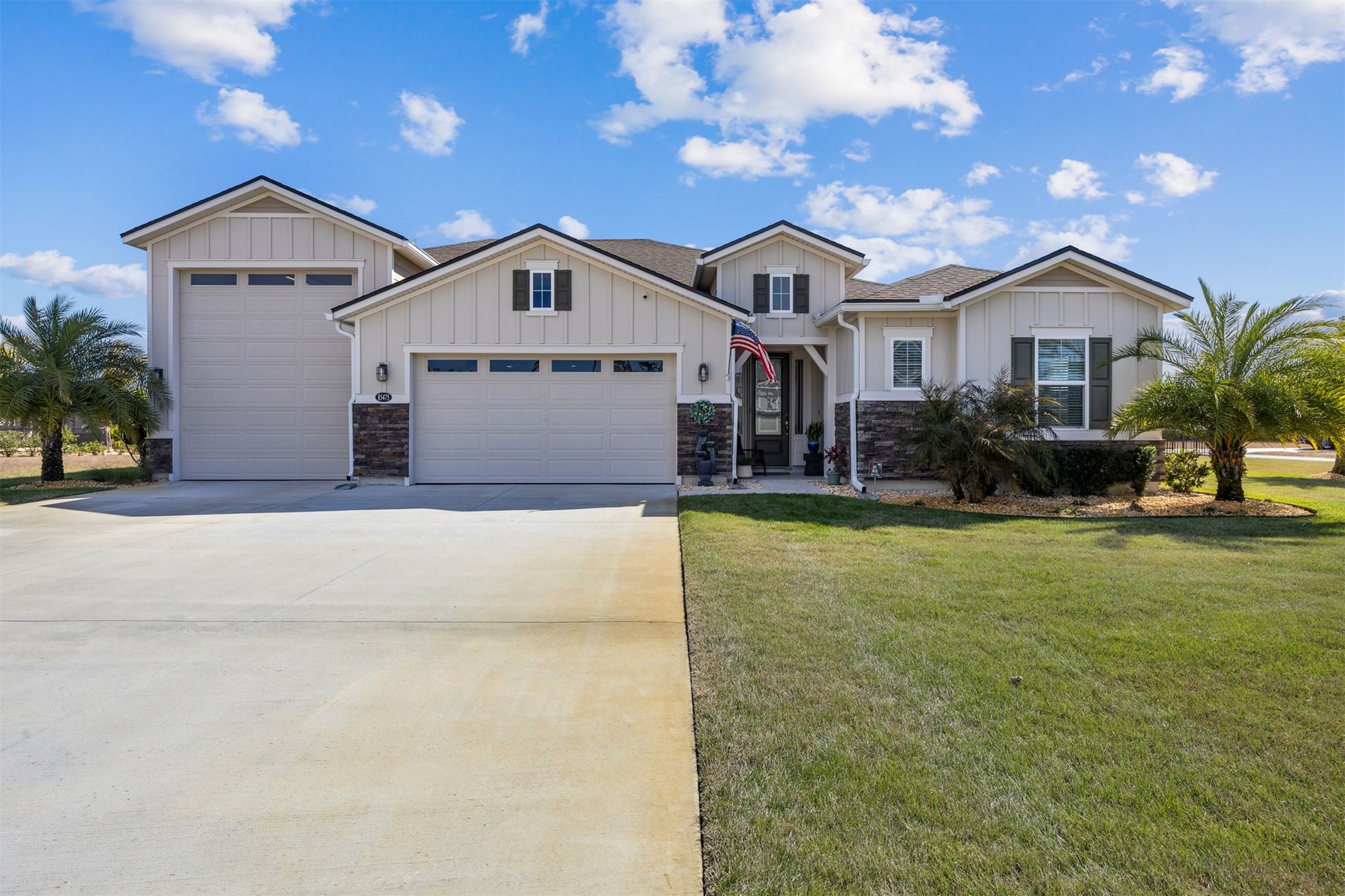 85475 FALL RIVER PARKWAY