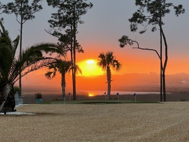 85475 FALL RIVER PARKWAY