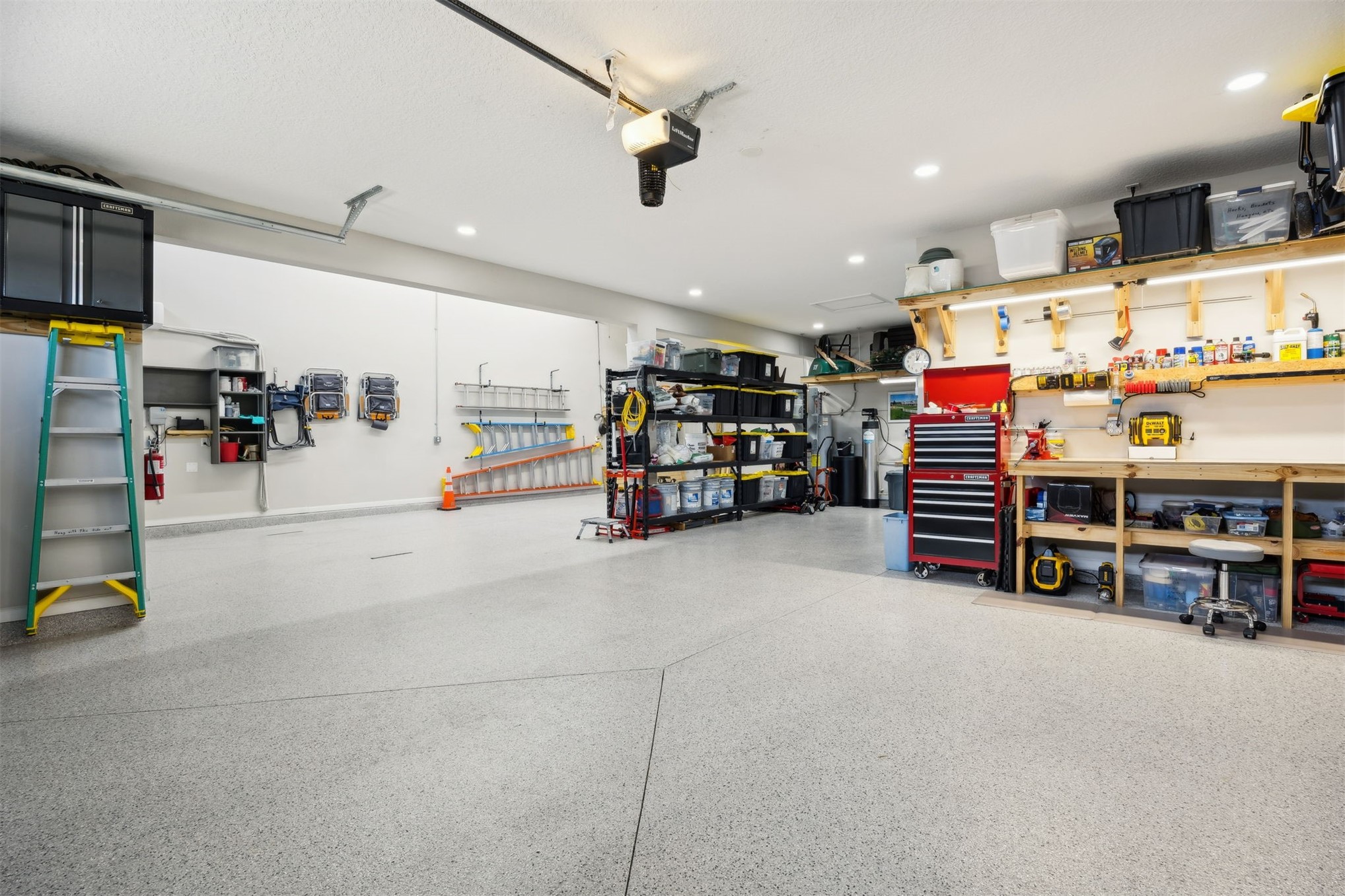 85475 FALL RIVER PARKWAY