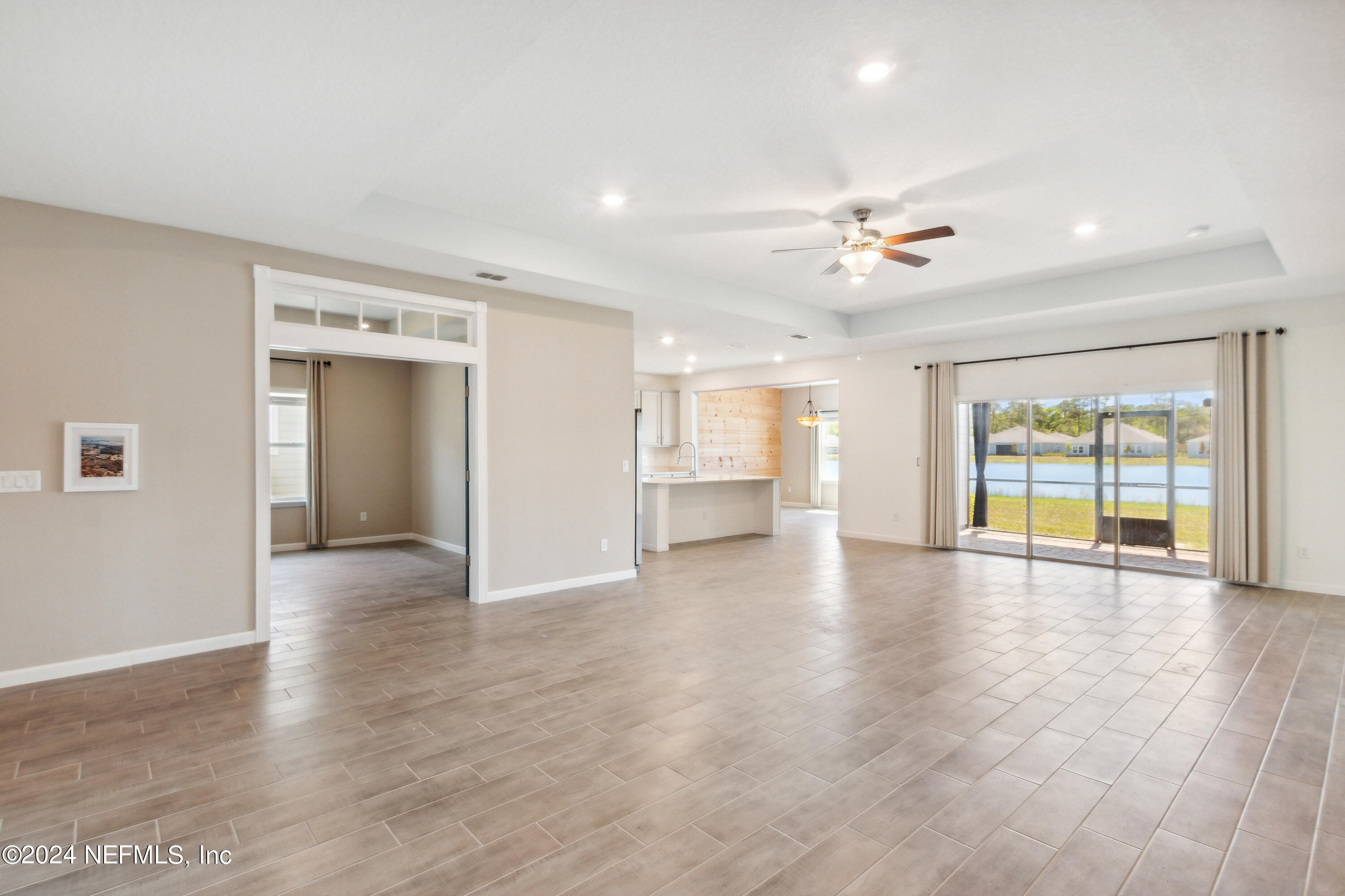 84890 FALL RIVER Parkway