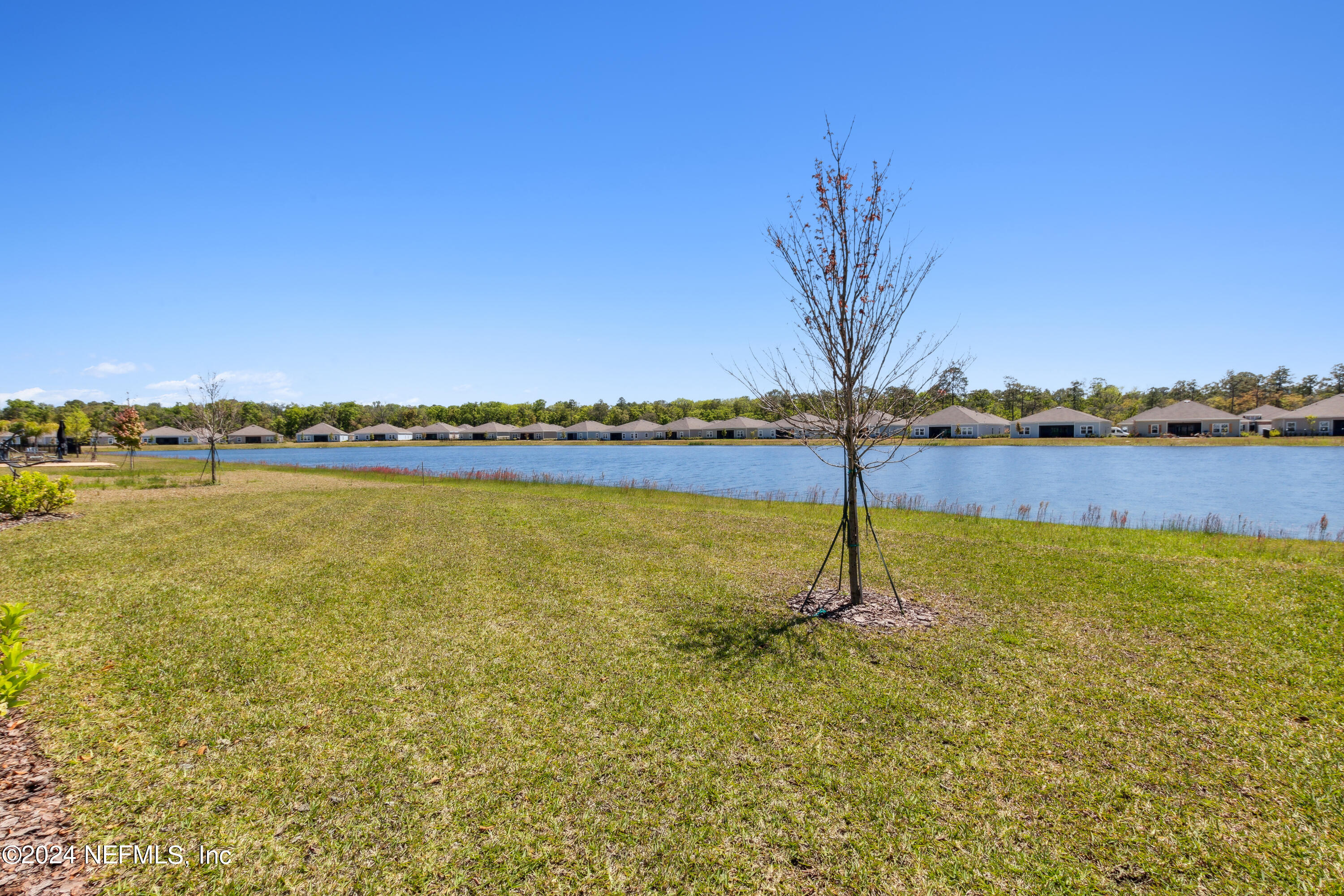 84890 FALL RIVER Parkway