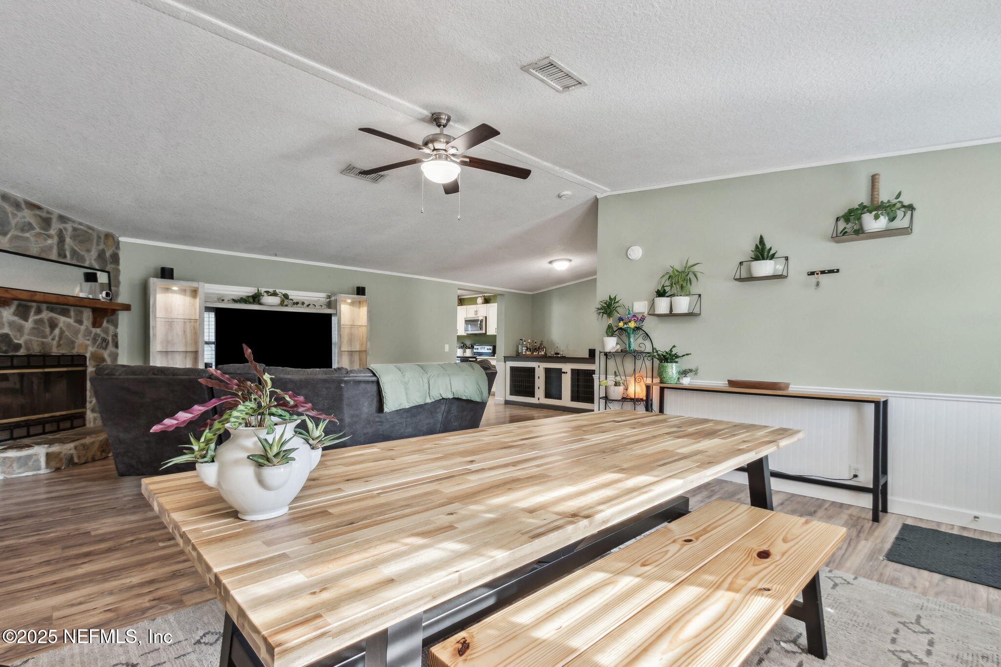 85083 DELEENE Road