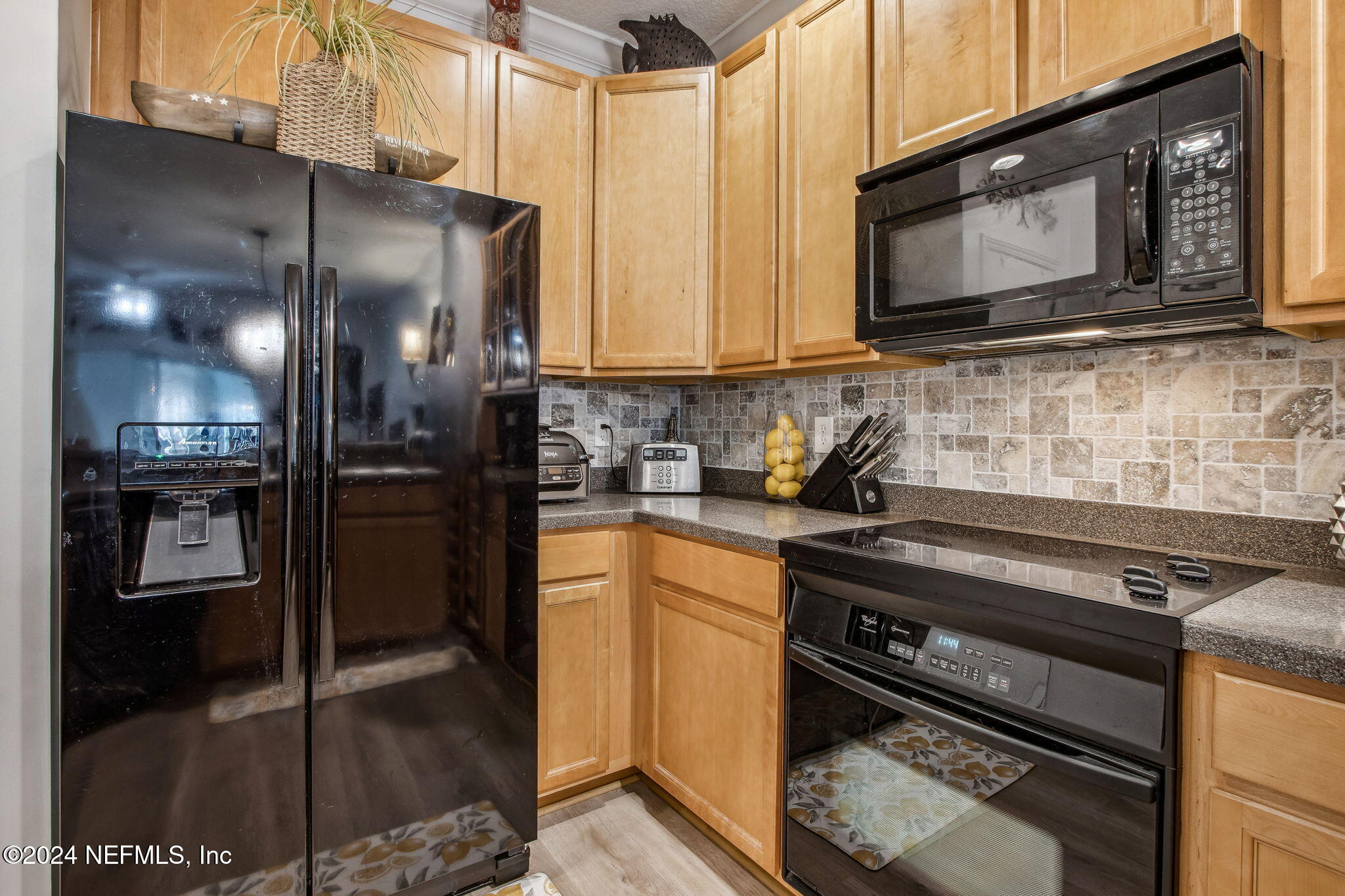 96004 STONEY Drive 2402