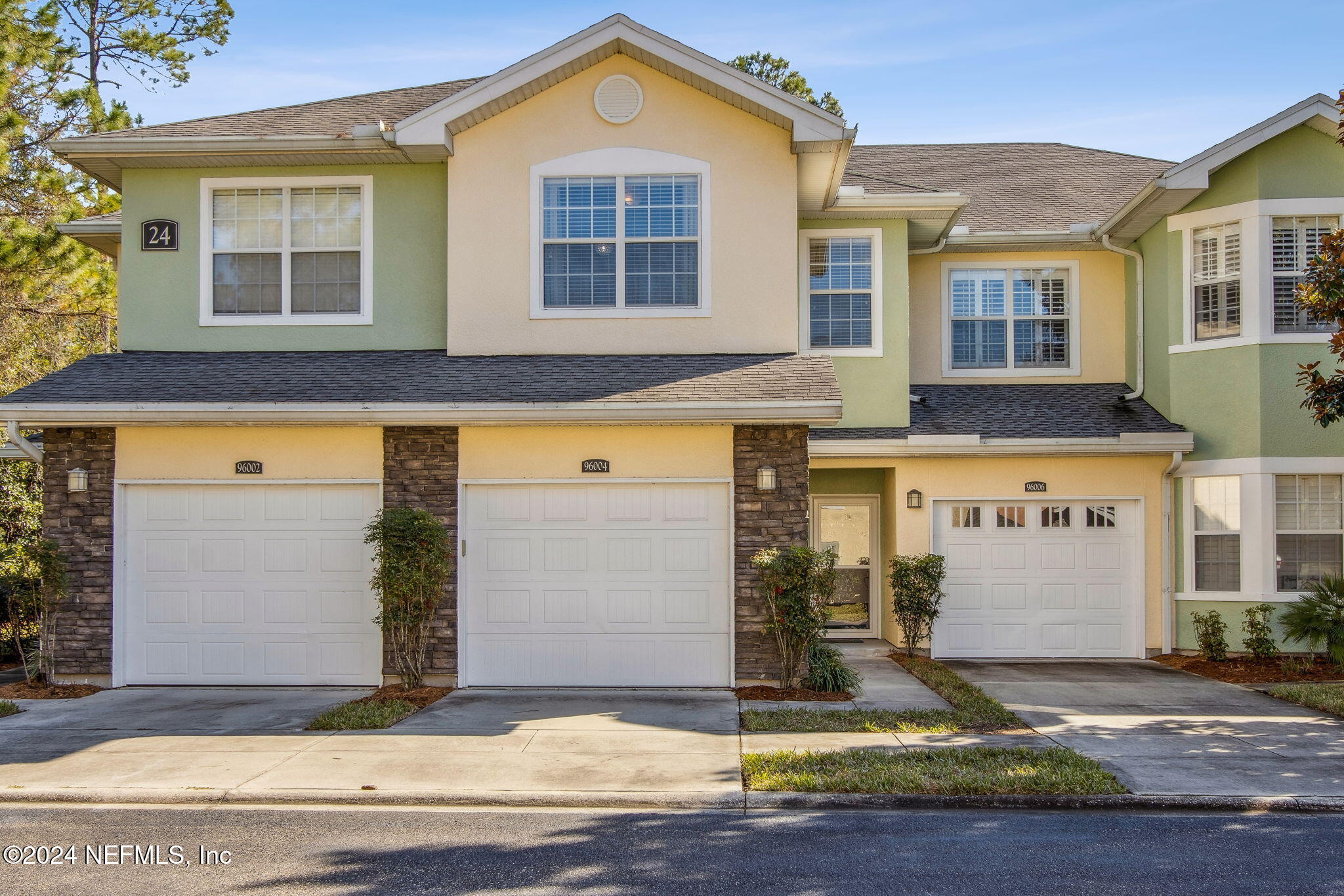 96004 STONEY Drive 2402