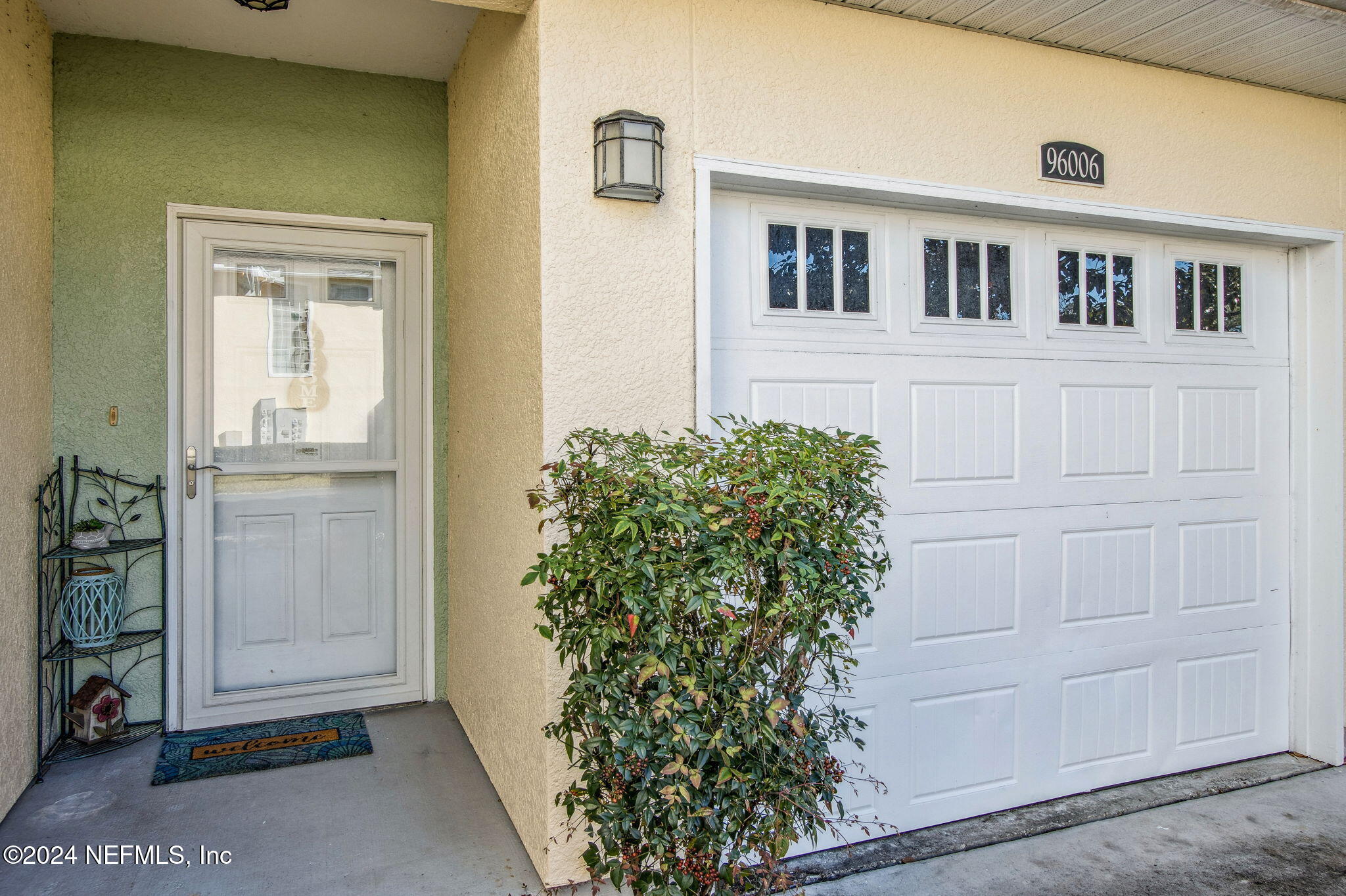 96004 STONEY Drive 2402