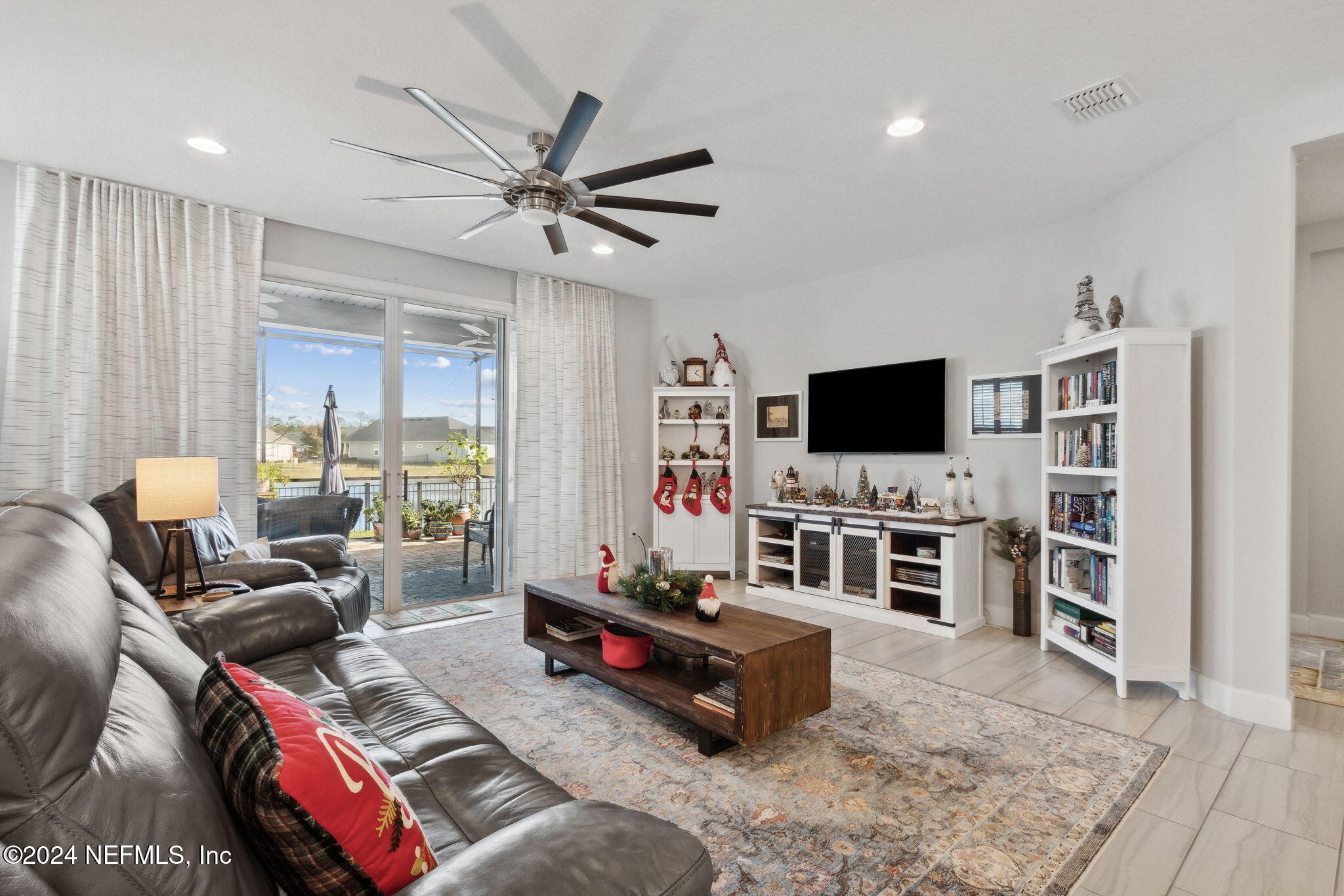 85050 MAJESTIC WALK Boulevard
