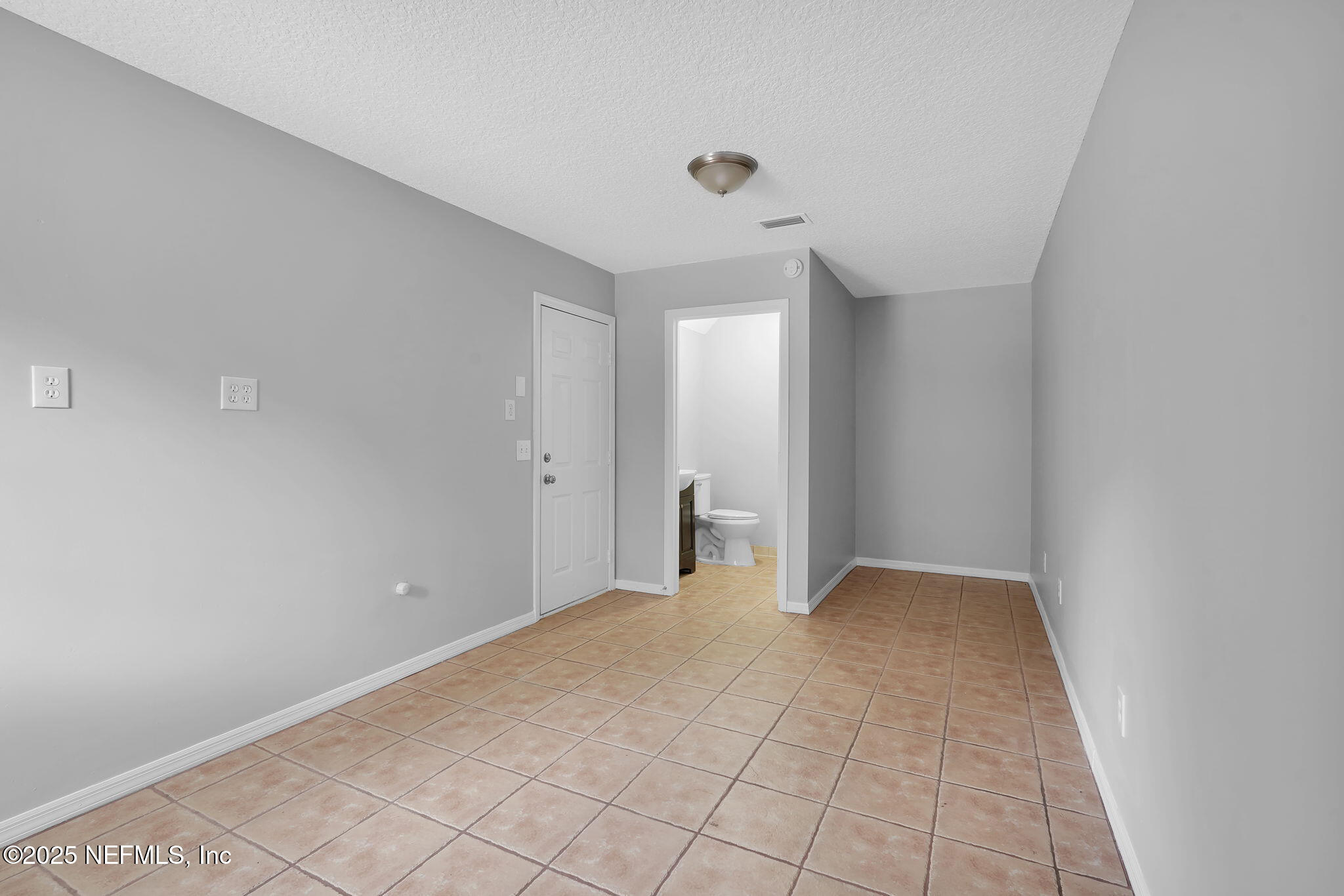 2655 CRENSHAW Lane
