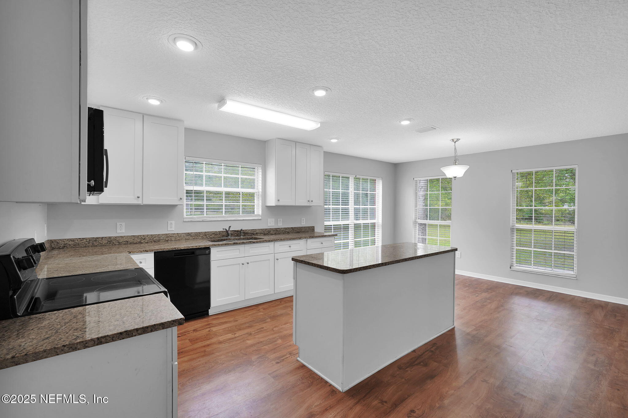 2655 CRENSHAW Lane