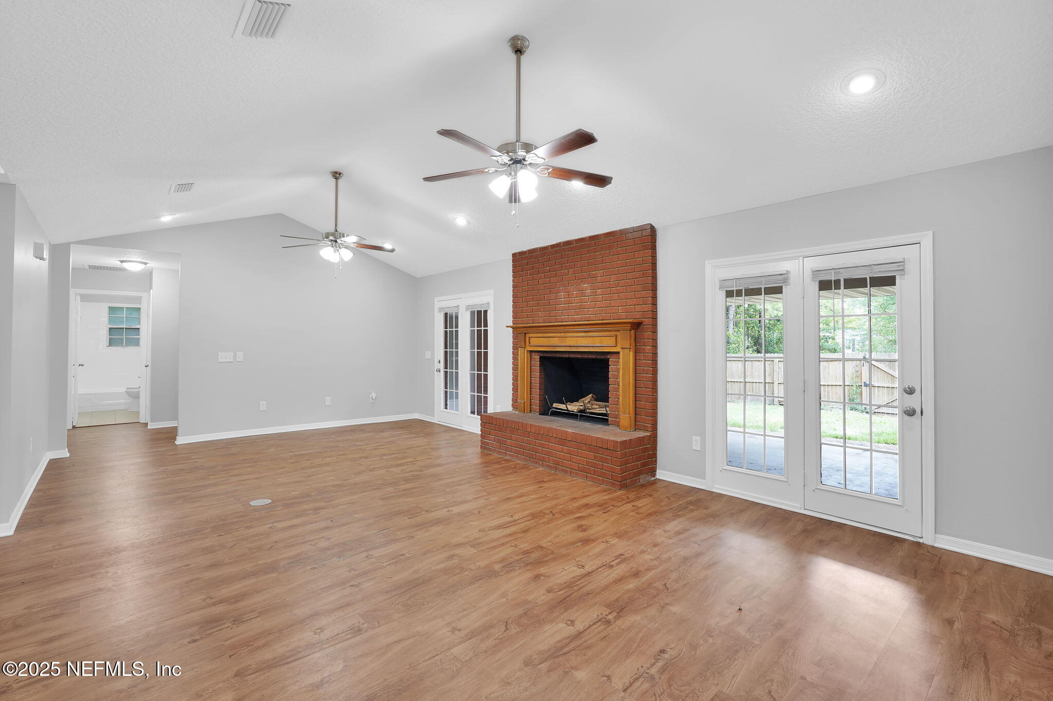 2655 CRENSHAW Lane