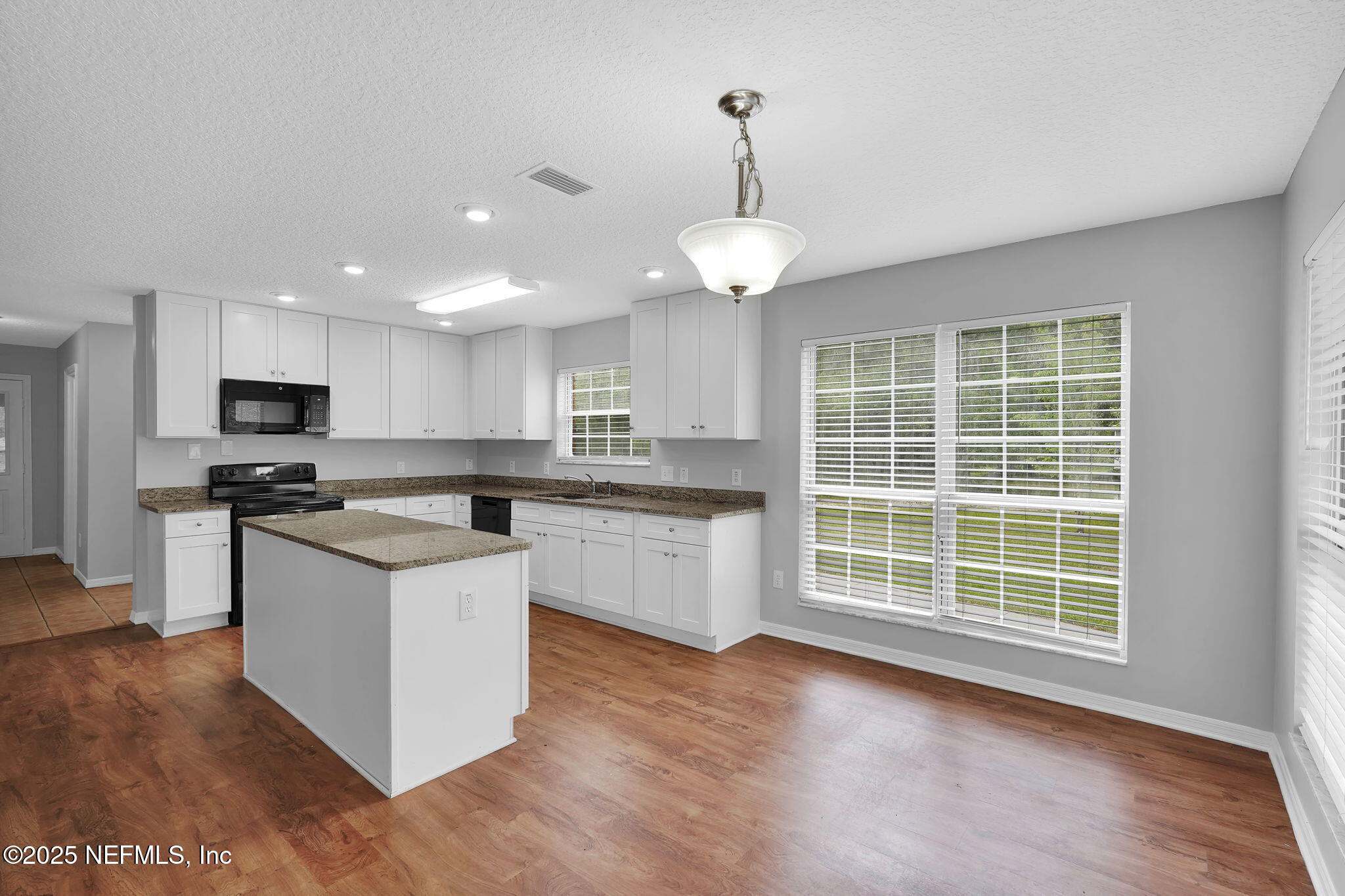 2655 CRENSHAW Lane