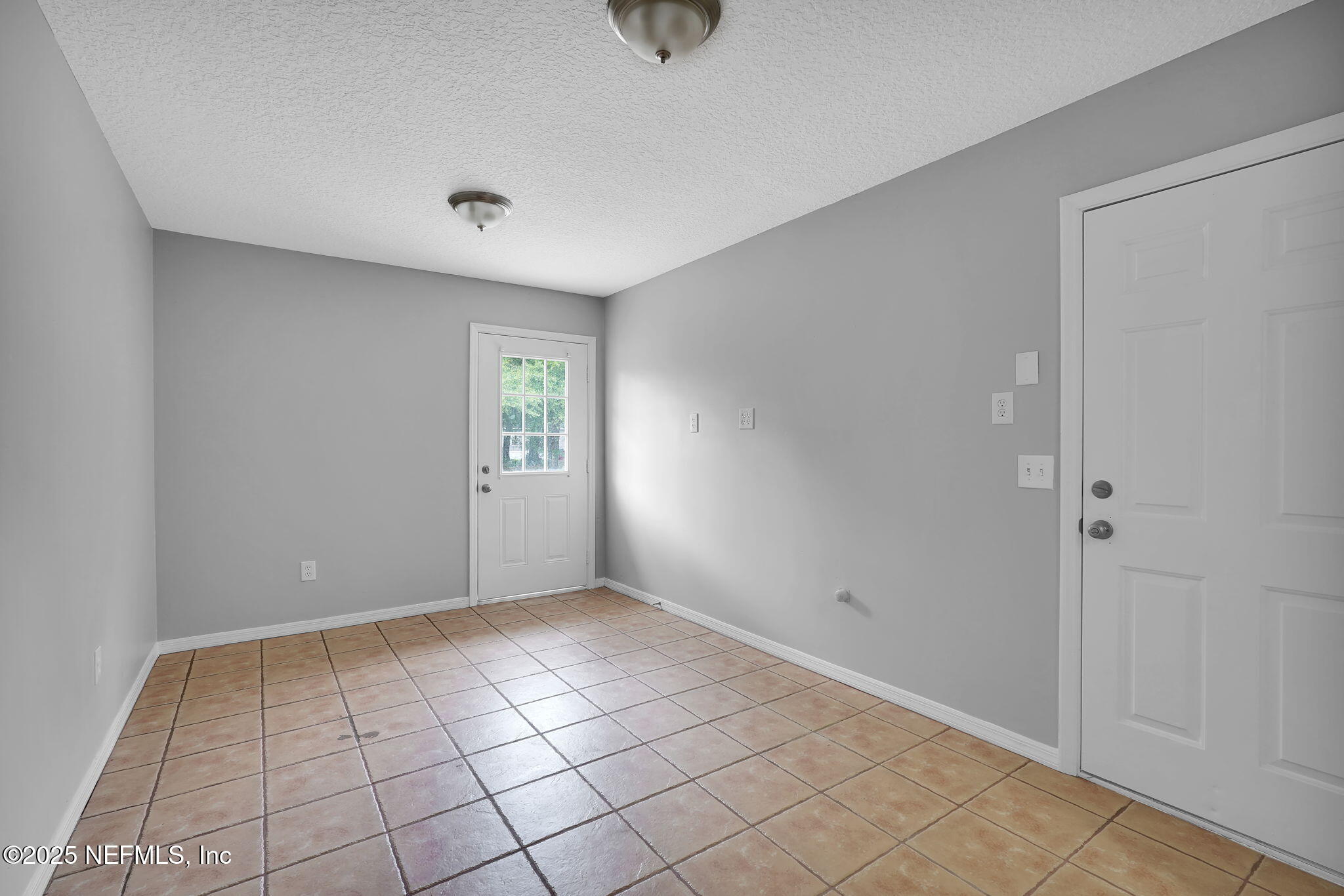 2655 CRENSHAW Lane