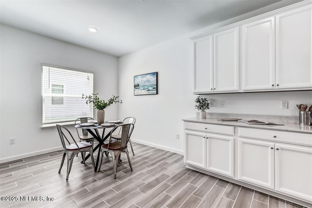 85328 STONEHURST Parkway