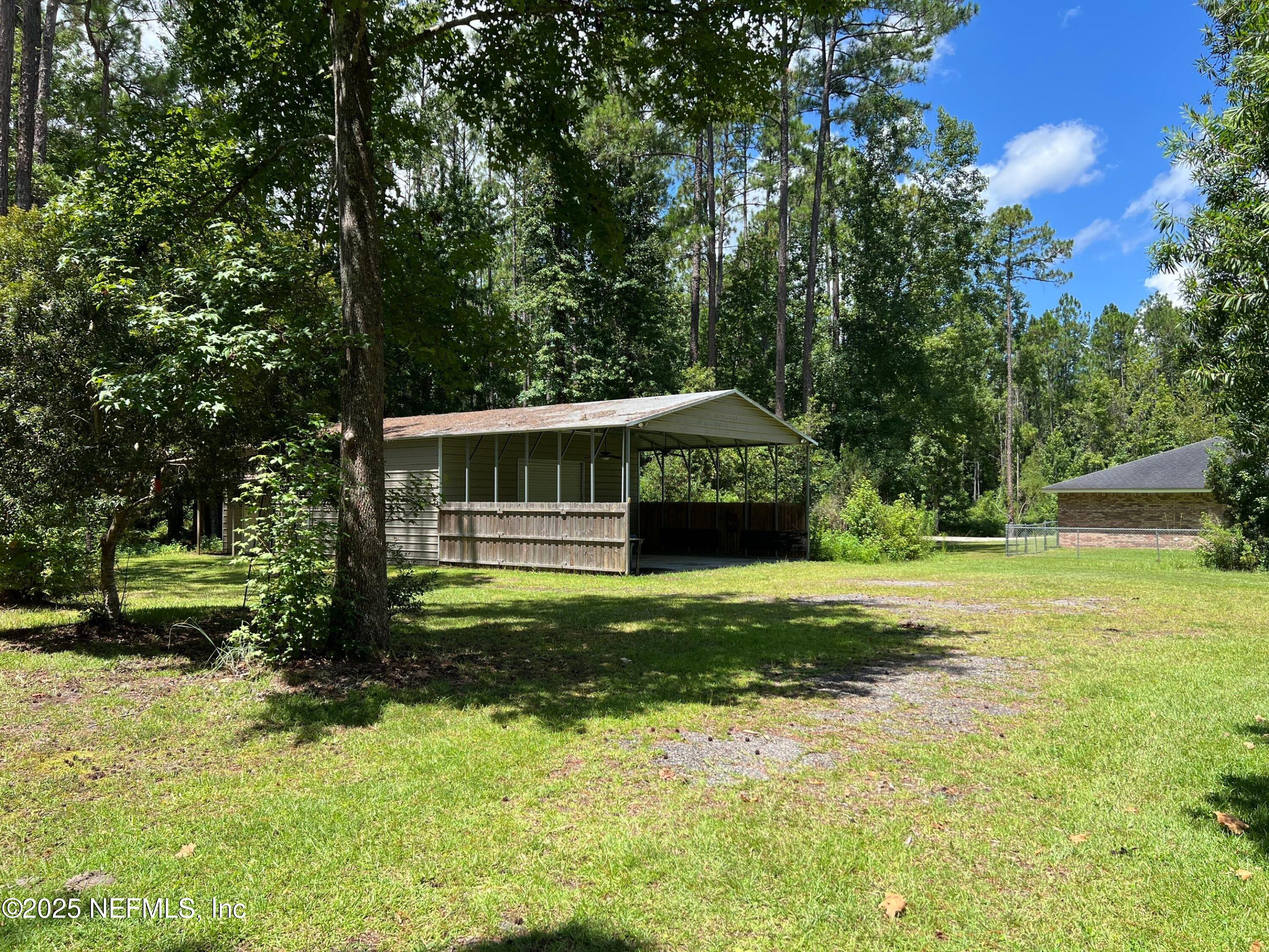 851098 US HIGHWAY 17