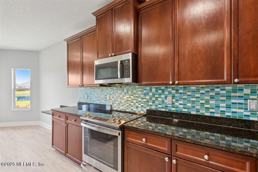 85025 BABCOCK Court