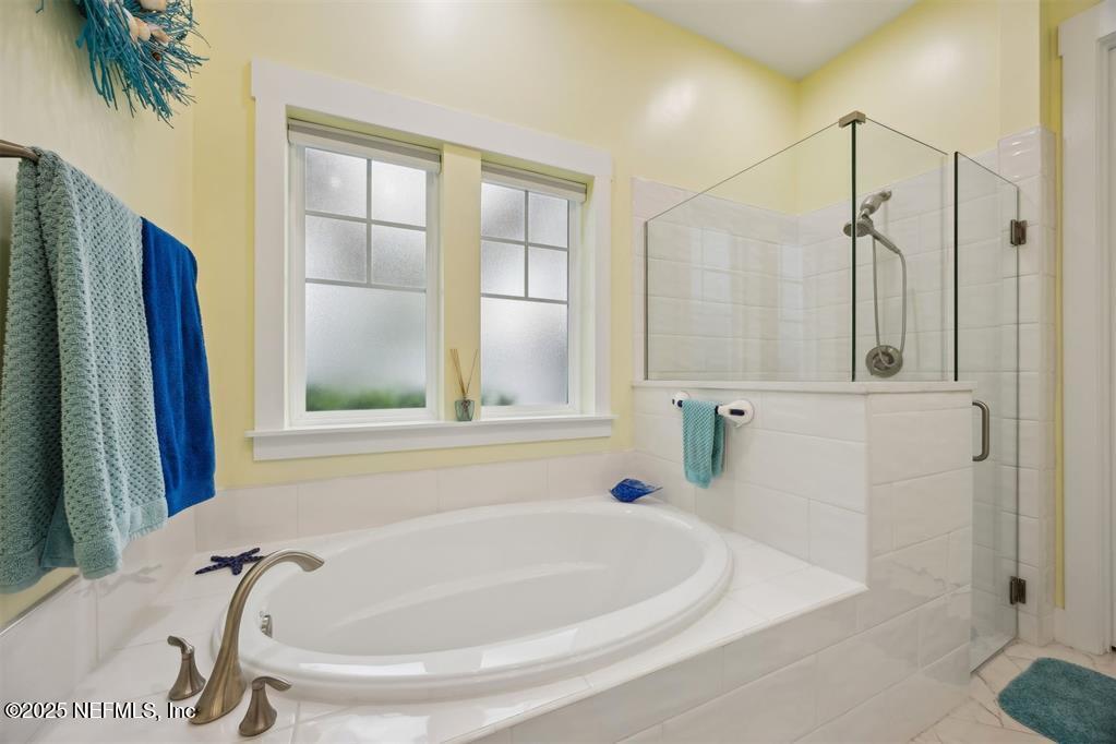 1511 COASTAL OAKS Circle