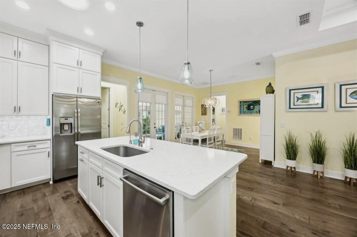 1511 COASTAL OAKS Circle