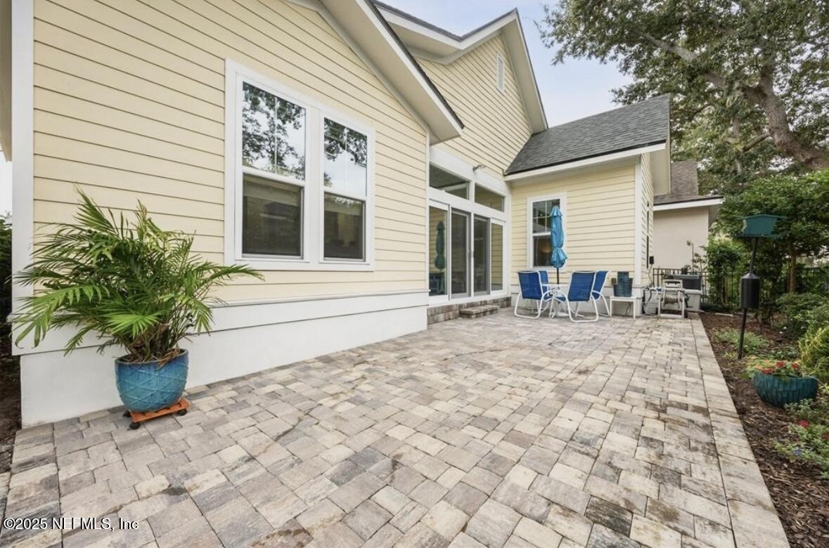 1511 COASTAL OAKS Circle
