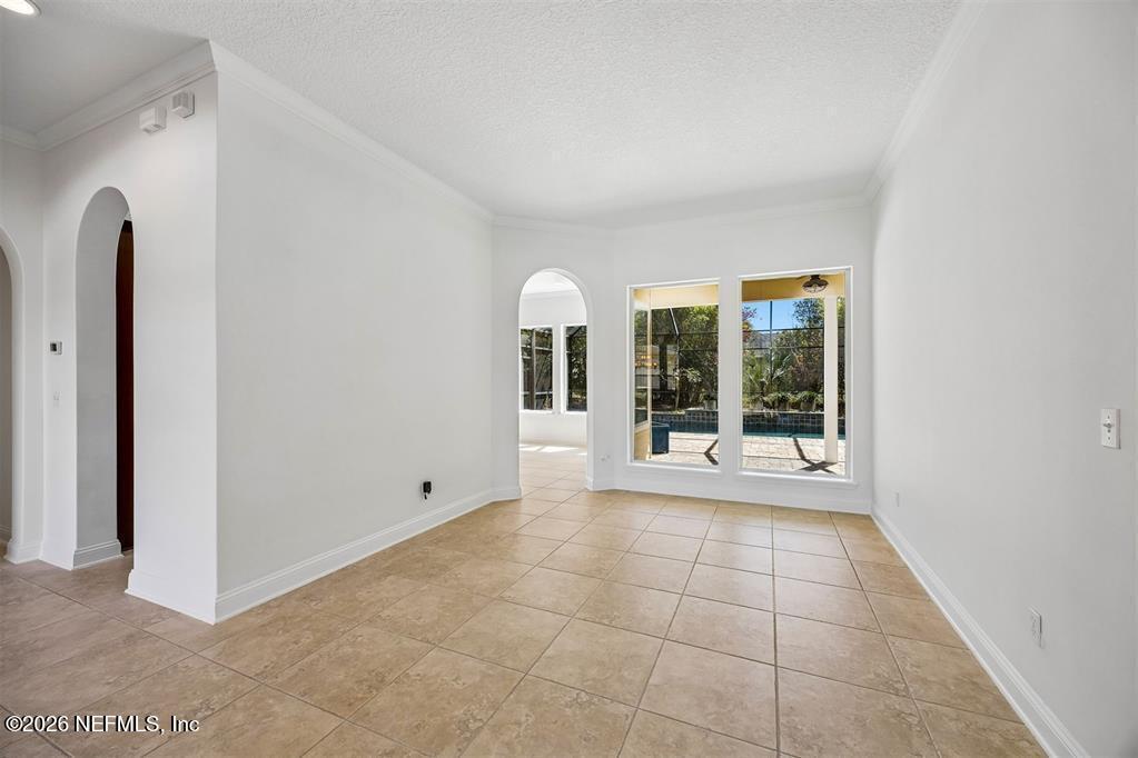 85098 MAJESTIC WALK Circle
