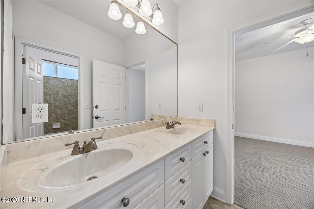 85098 MAJESTIC WALK Circle