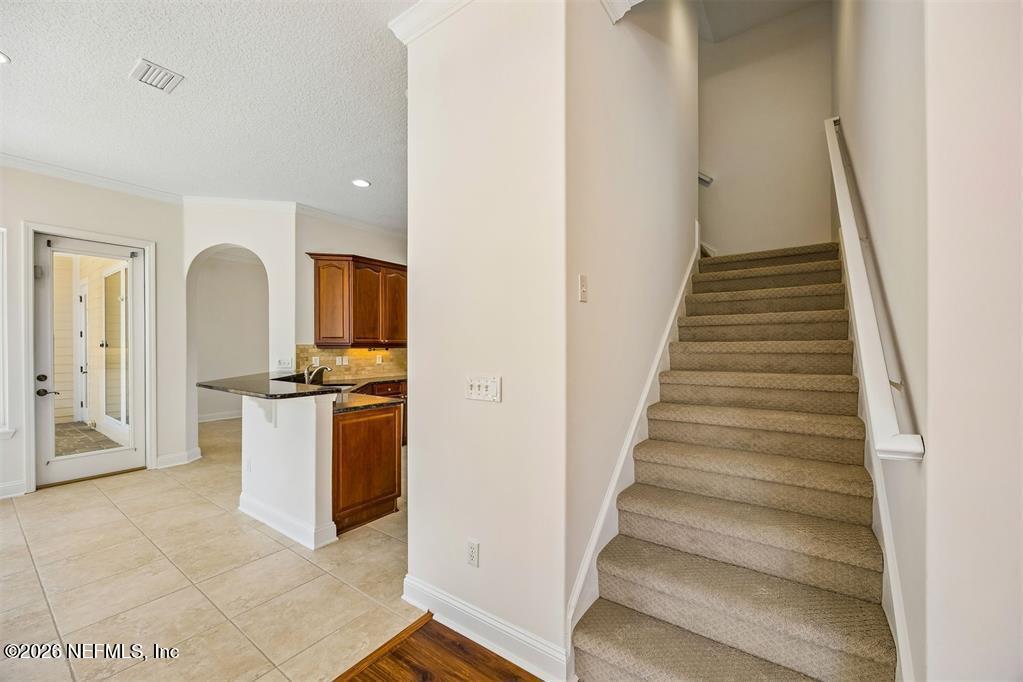 85098 MAJESTIC WALK Circle