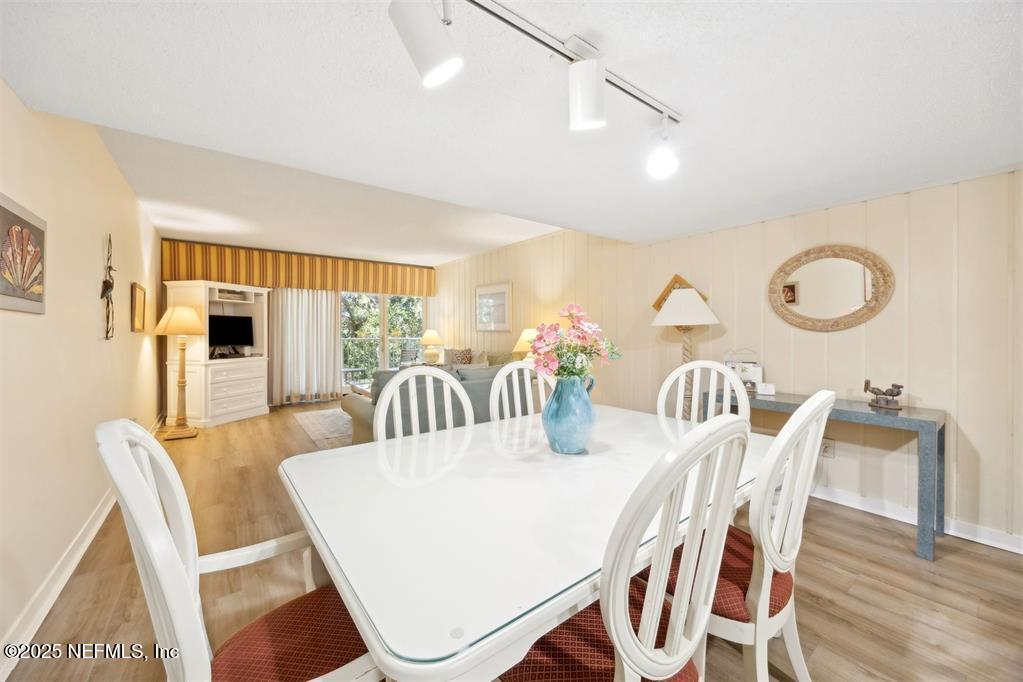 2021 BEACH WOOD Road