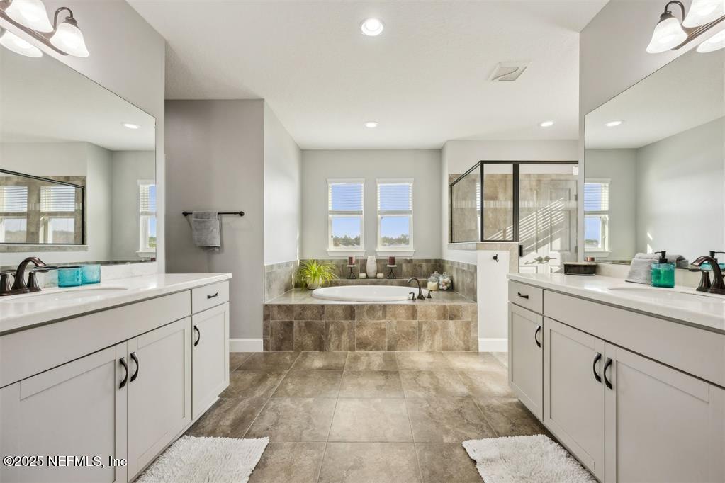 85030 MAJESTIC WALK Boulevard