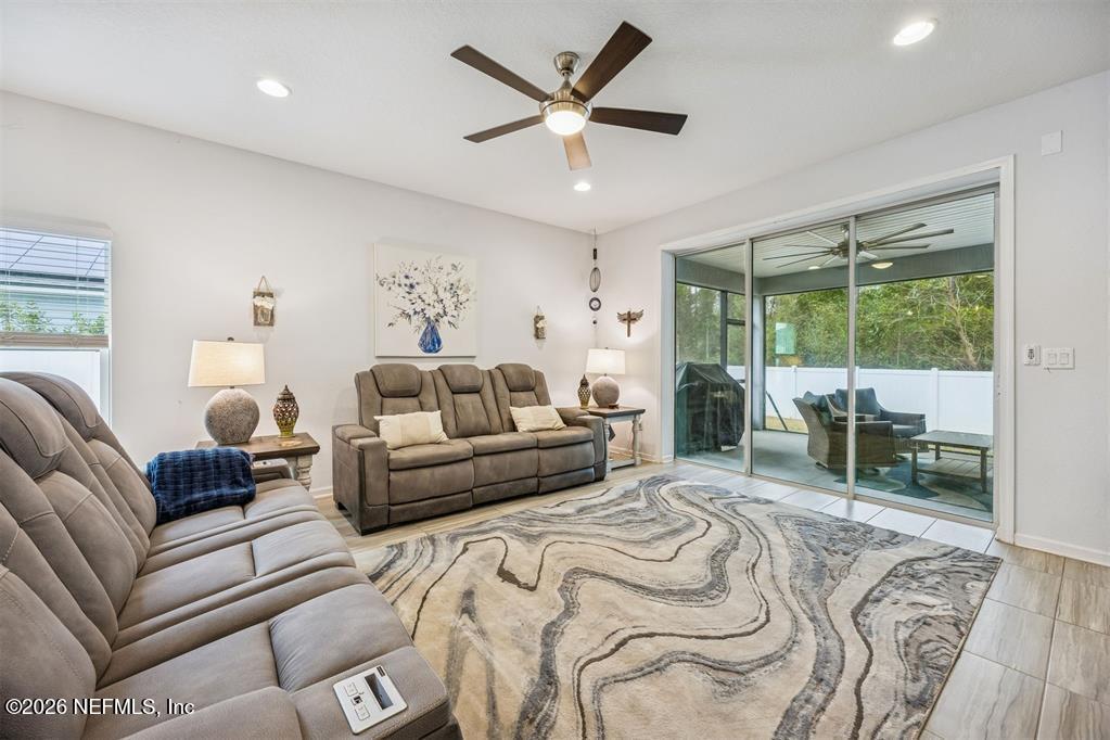 95123 SNAPDRAGON Drive