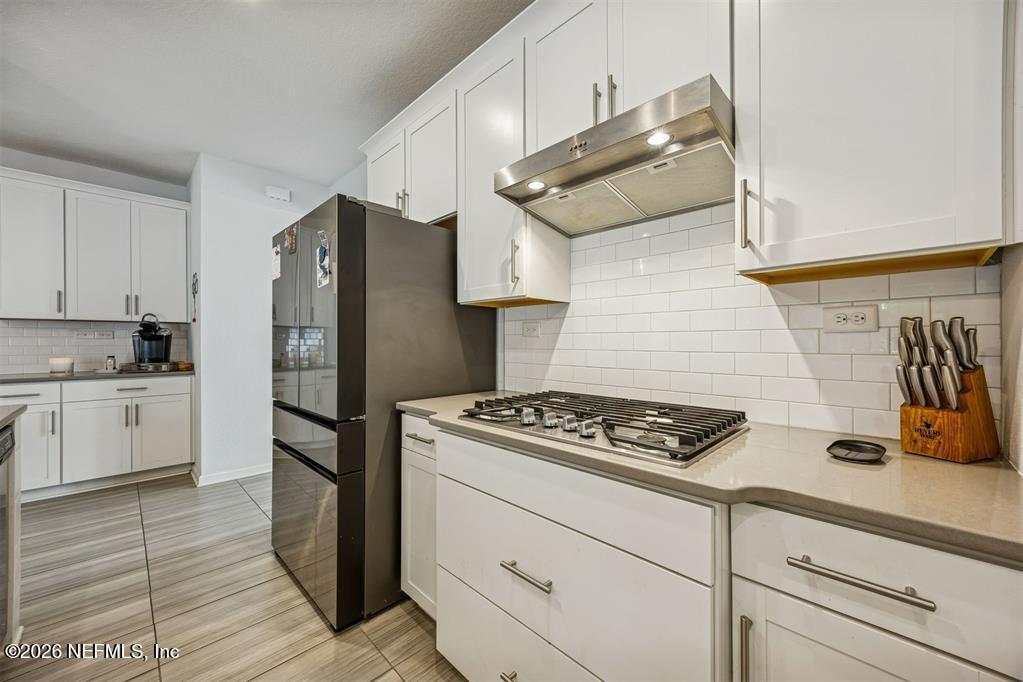 95123 SNAPDRAGON Drive