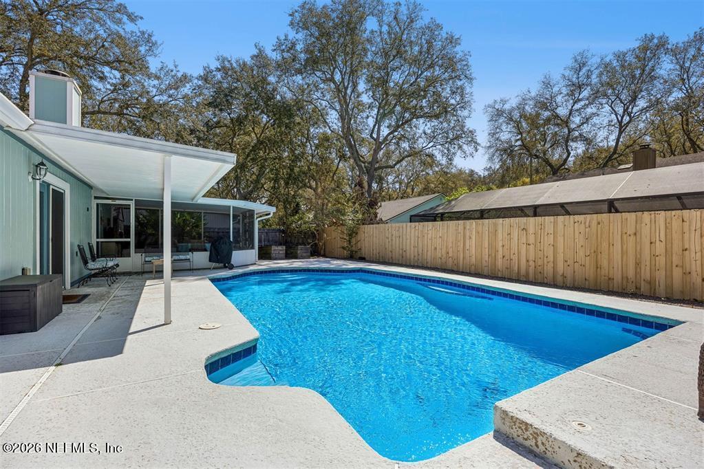 1506 COVENTRY Lane