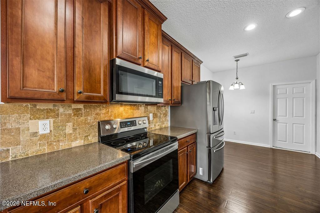 96204 CORAL REEF Road