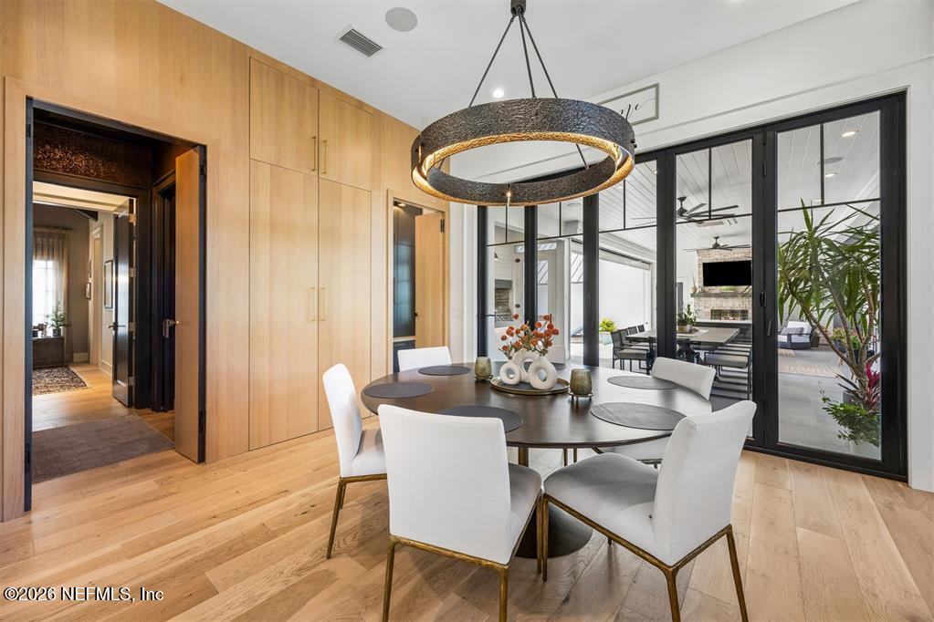 52 WALLAN Court