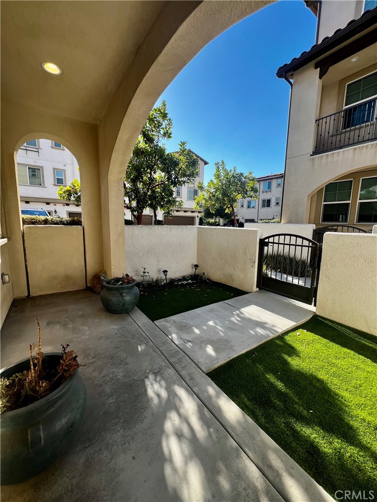 7687 Sunflower Drive