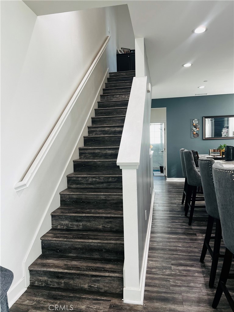 7687 Sunflower Drive