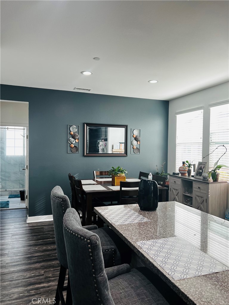 7687 Sunflower Drive