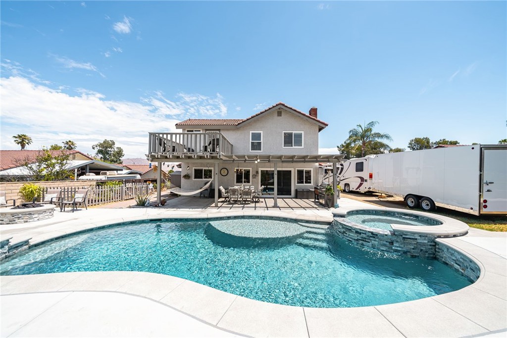 6581 Hemingway Drive