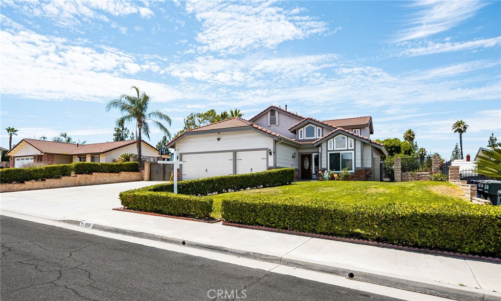 6581 Hemingway Drive