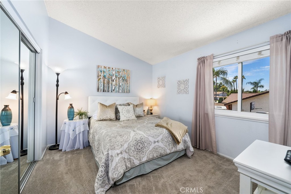 6581 Hemingway Drive