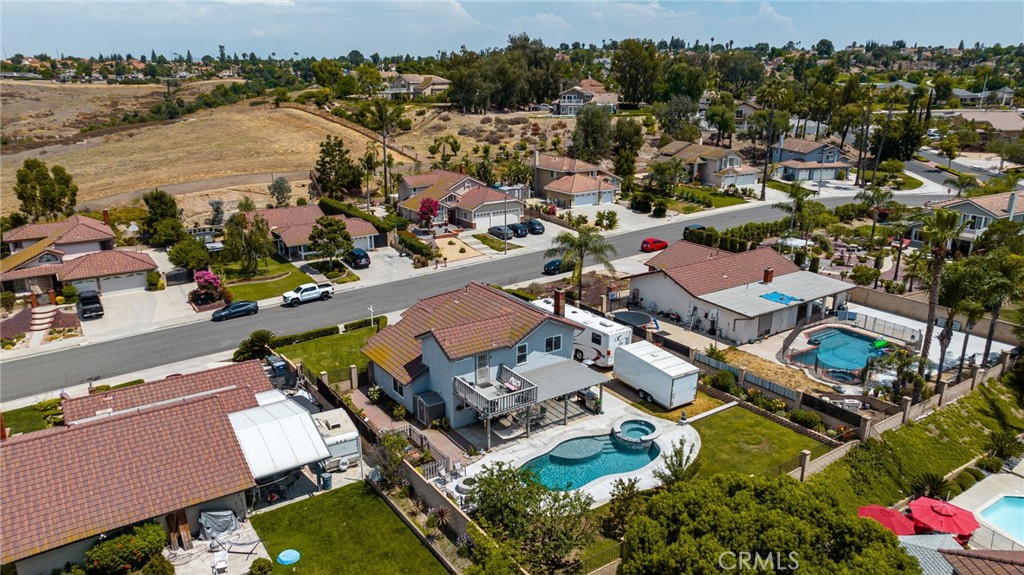 6581 Hemingway Drive